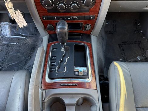 Used 2007 Jeep Grand Cherokee Limited image 20