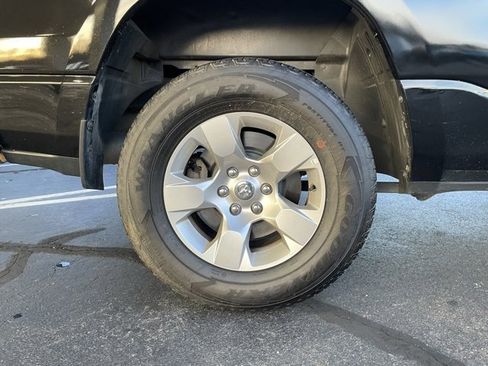 Used 2021 RAM 1500 Big Horn image 33