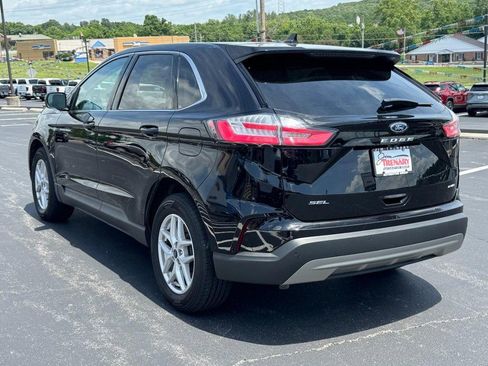 Used 2021 Ford Edge SEL w/ Cargo Accessory Package AWD/4WD image 6