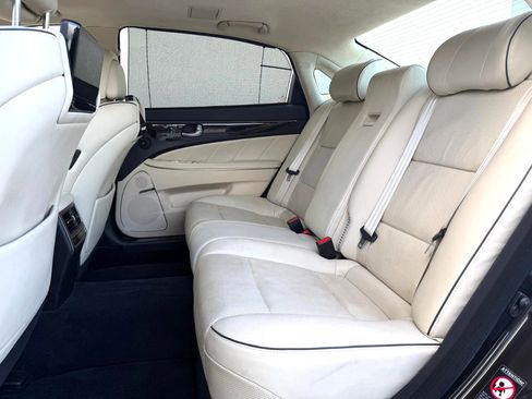 Used 2014 Hyundai Equus Ultimate image 20