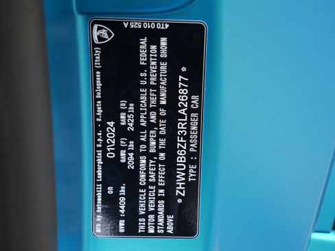 Used 2024 Lamborghini Huracan Tecnica image 28