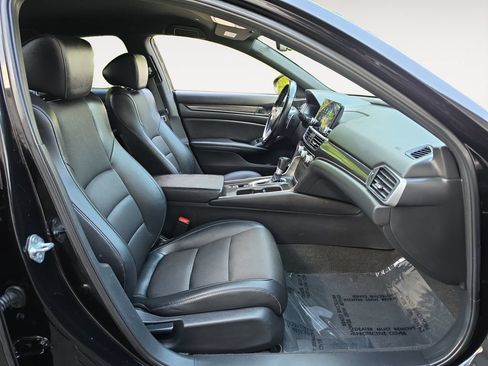 Used 2021 Honda Accord Sport image 15
