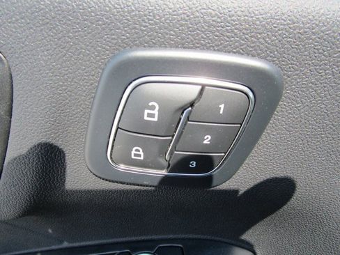 New 2024 Ford Escape SE w/ PHEV Premium Package image 26