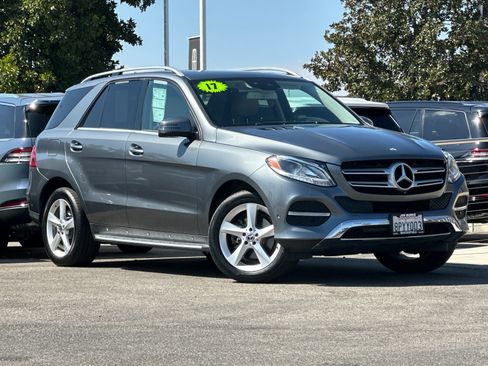 Used 2017 Mercedes-Benz GLE 350 image 2