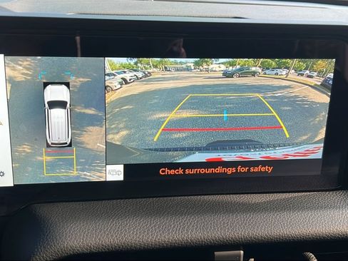 Used 2025 Toyota Land Cruiser AWD/4WD image 17