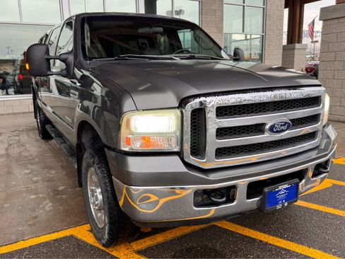 Used 2005 Ford F250 XLT image 5
