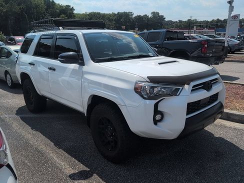 Used 2021 Toyota 4Runner Venture w/ Moonroof Package AWD/4WD image 1