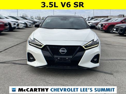 Used 2023 Nissan Maxima SR w/ Sport Mat Group image 4