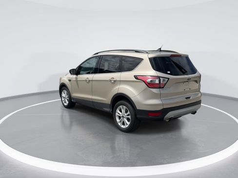 Used 2018 Ford Escape SEL FWD image 5