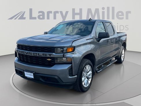 Used 2021 Chevrolet Silverado 1500 Custom w/ Safety Confidence Package AWD/4WD image 1