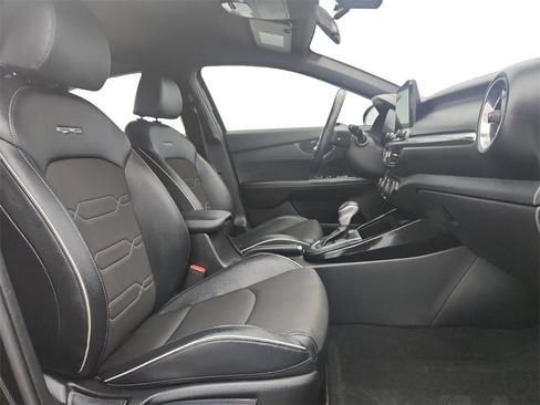 Used 2020 Kia Forte GT-Line image 23