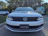 Used 2017 Volkswagen Jetta SE image 3