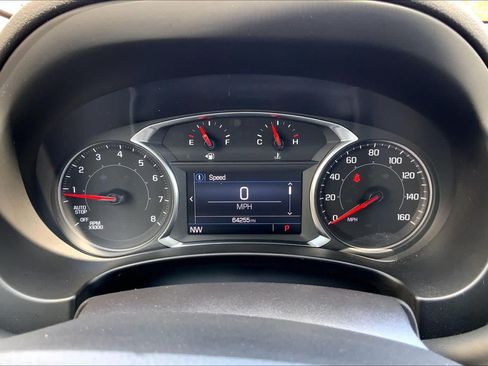 Used 2024 GMC Terrain SLE FWD image 24