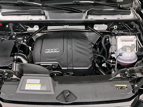 Used 2023 Audi Q5 2.0T Premium w/ Convenience Package AWD/4WD image 30