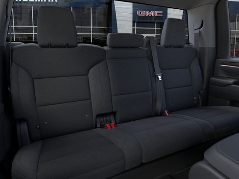 New 2026 GMC Sierra 2500 SLE image 17