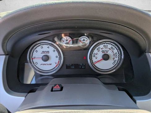 Used 2009 Ford Focus SEL FWD image 10