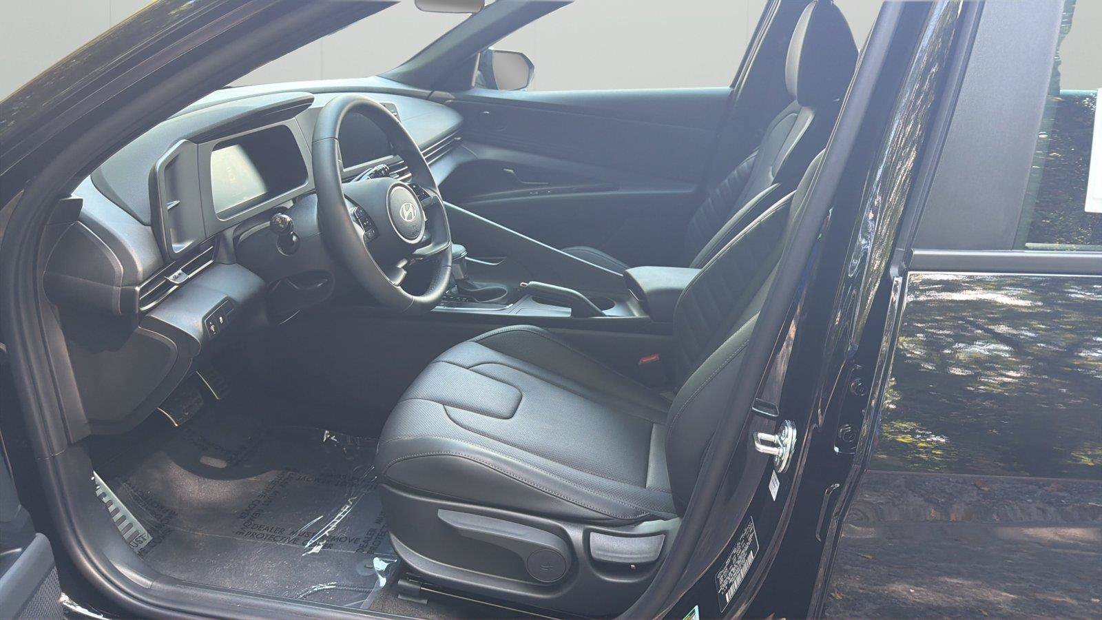 Used 2026 Hyundai Elantra SEL Sport FWD image 10
