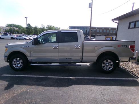 Used 2010 Ford F150 XLT AWD/4WD image 6