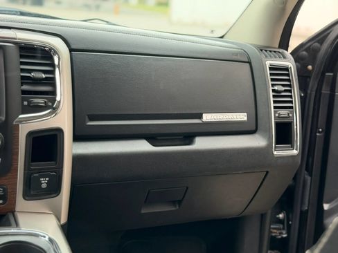Used 2016 RAM 2500 Laramie AWD/4WD image 29
