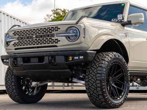 New 2025 Ford Bronco Badlands AWD/4WD image 36
