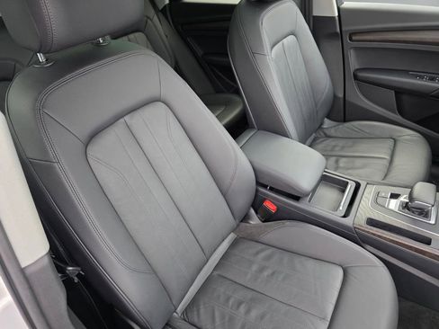 Used 2018 Audi Q5 2.0T Premium Plus w/ Premium Plus Package image 30