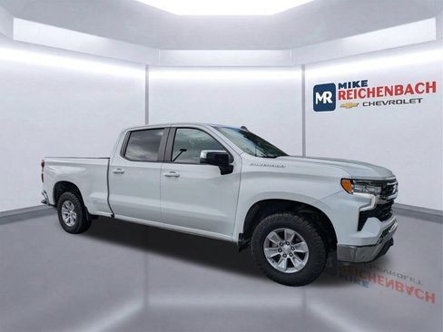 Used 2023 Chevrolet Silverado 1500 LT w/ Protection Package AWD/4WD image 2