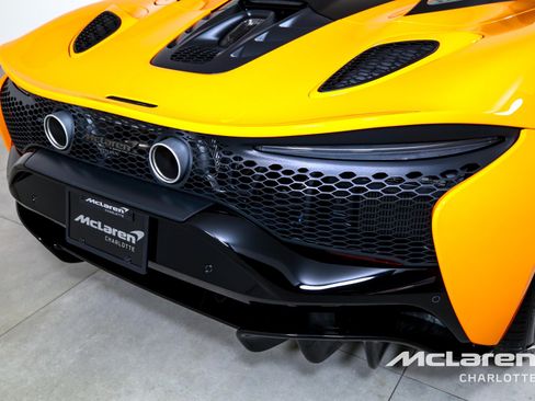 New 2026 McLaren Artura Spider RWD image 30