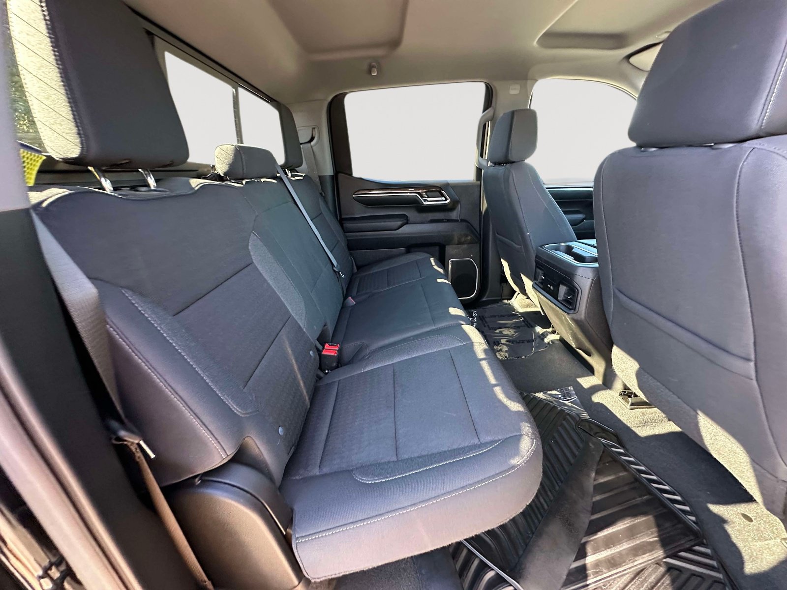 Used 2023 Chevrolet Silverado 1500 LT w/ Z71 Off-Road Package AWD/4WD image 28