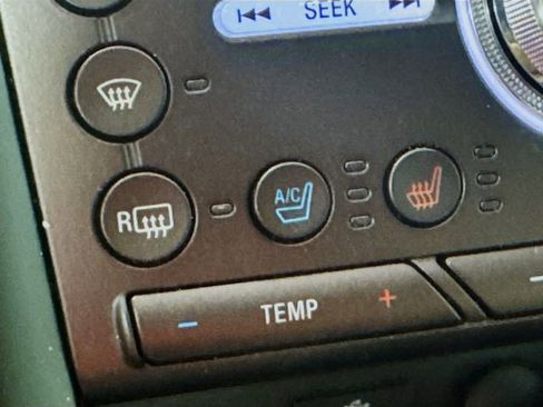 Used 2018 Ford Fusion Titanium image 24