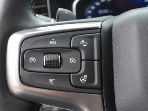 Used 2024 Chevrolet Silverado 1500 LT Trail Boss w/ Convenience Package II AWD/4WD image 23