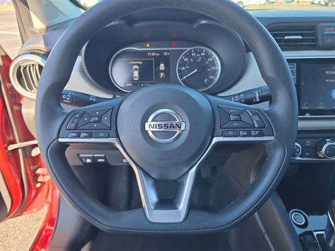 Used 2020 Nissan Versa SV image 22
