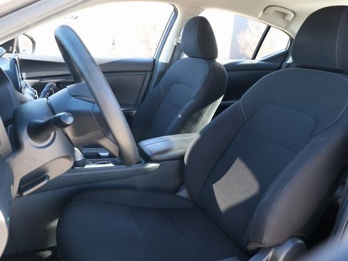 Used 2024 Nissan Sentra S image 26