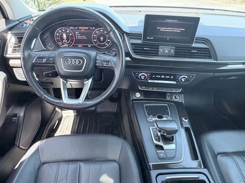 Used 2018 Audi Q5 2.0T Premium Plus w/ Premium Plus Package AWD/4WD image 7