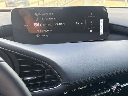 New 2026 MAZDA MAZDA3 Hatchback w/Premium Plus Pkg image 14