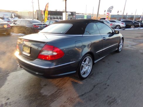 Used 2009 Mercedes-Benz CLK 550 Cabriolet w/ Premium I Pkg image 49