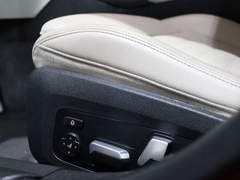 Used 2020 BMW M340i xDrive image 69