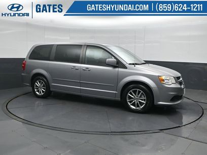 Used 2016 Dodge Grand Caravan SE
