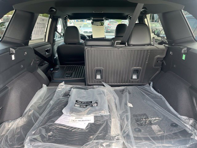 New 2026 Subaru Outback Touring XT AWD/4WD image 10