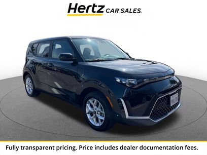 Used 2025 Kia Soul LX w/ LX Technology Package