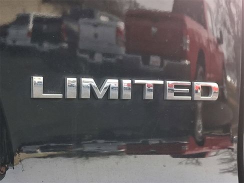 Used 2022 Jeep Cherokee Limited w/ Elite Package image 30