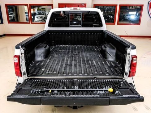 Used 2013 Ford F250 Platinum w/ FX4 Off Road Pkg image 8