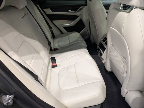 New 2026 Jaguar F-PACE R-Dynamic S image 20