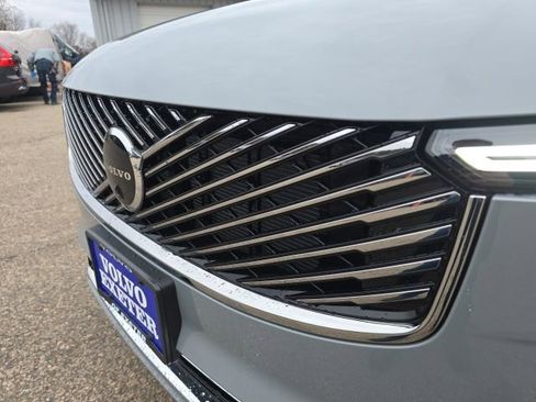 New 2026 Volvo XC90 B6 Ultra w/ Protection Package AWD/4WD image 11