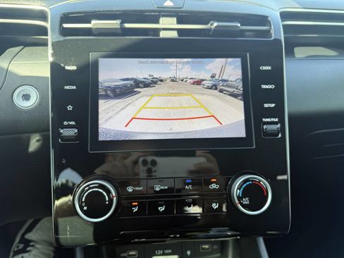 Used 2023 Hyundai Santa Cruz SEL w/ Activity Package image 17