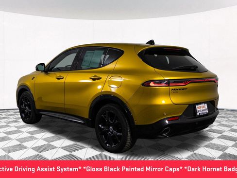 Used 2024 Dodge Hornet R/T Plus w/ Tech Pack Plus w/o Parking image 14