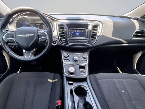 Used 2016 Chrysler 200 Limited w/ Convenience Group FWD image 16