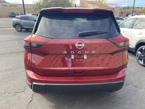 New 2026 Nissan Rogue S image 3
