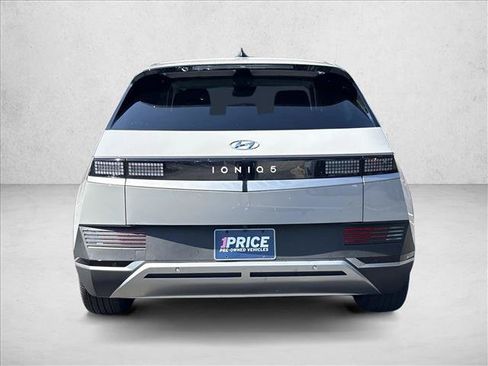 Certified 2024 Hyundai Ioniq 5 SEL RWD image 6