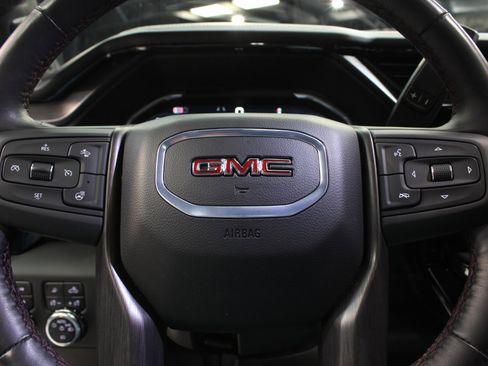 Used 2024 GMC Sierra 2500 AT4X image 74