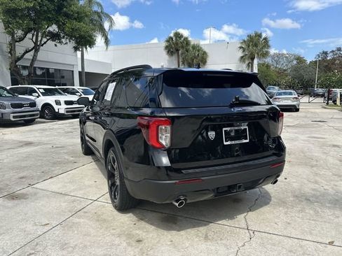 Used 2023 Ford Explorer ST-Line w/ Class IV Trailer Tow Package RWD image 16